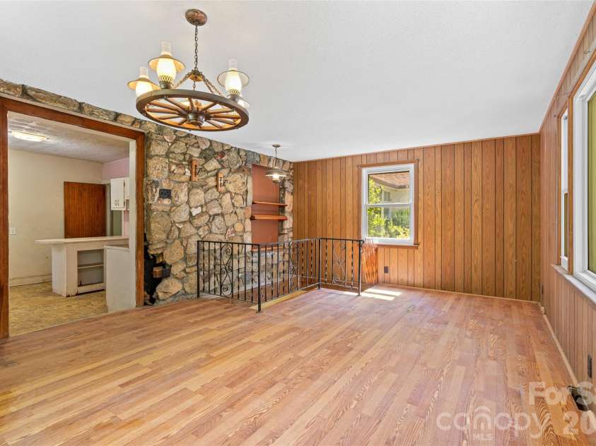 48 & 49 Cedar Mountain Road, Asheville, NC 28803.  MLS# CAR4418594, YatesRealty ID 48811. 