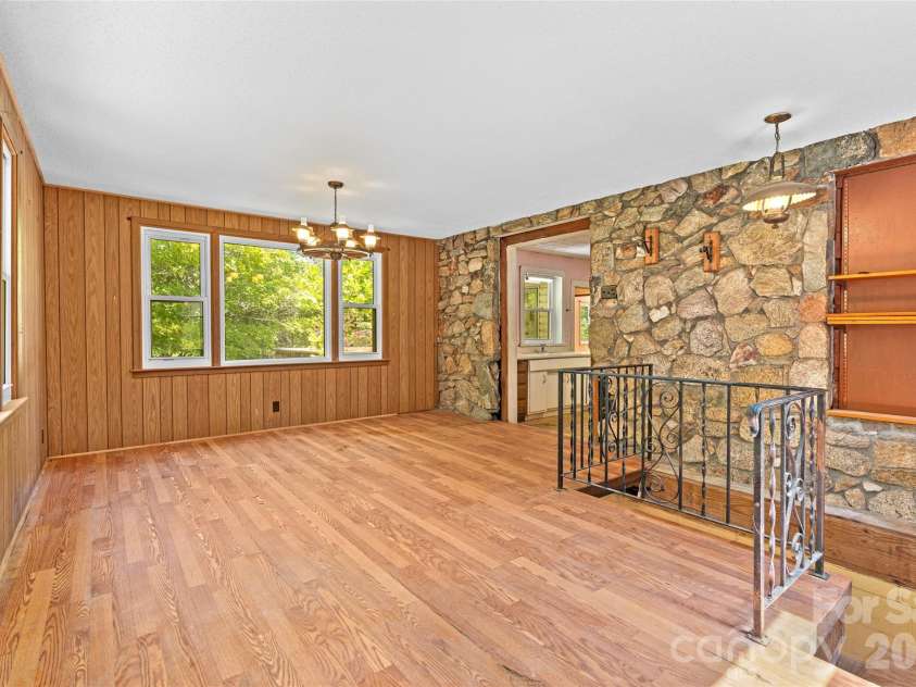 48 & 49 Cedar Mountain Road, Asheville, NC 28803.  MLS# CAR4418594, YatesRealty ID 48811. 