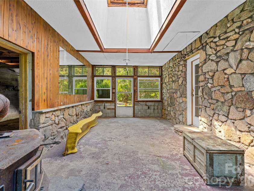 48 & 49 Cedar Mountain Road, Asheville, NC 28803.  MLS# CAR4418594, YatesRealty ID 48811. 