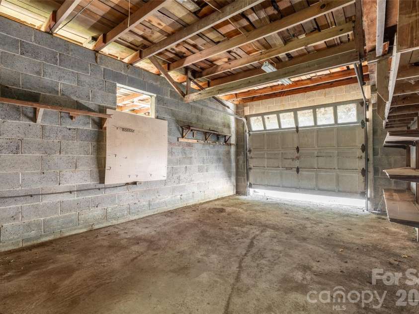 48 & 49 Cedar Mountain Road, Asheville, NC 28803.  MLS# CAR4418594, YatesRealty ID 48811. 