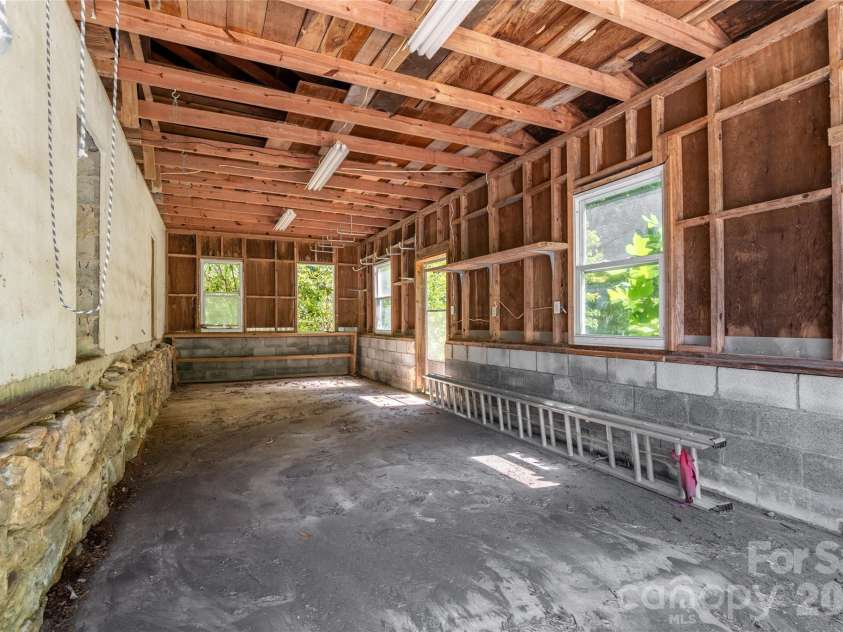48 & 49 Cedar Mountain Road, Asheville, NC 28803.  MLS# CAR4418594, YatesRealty ID 48811. 