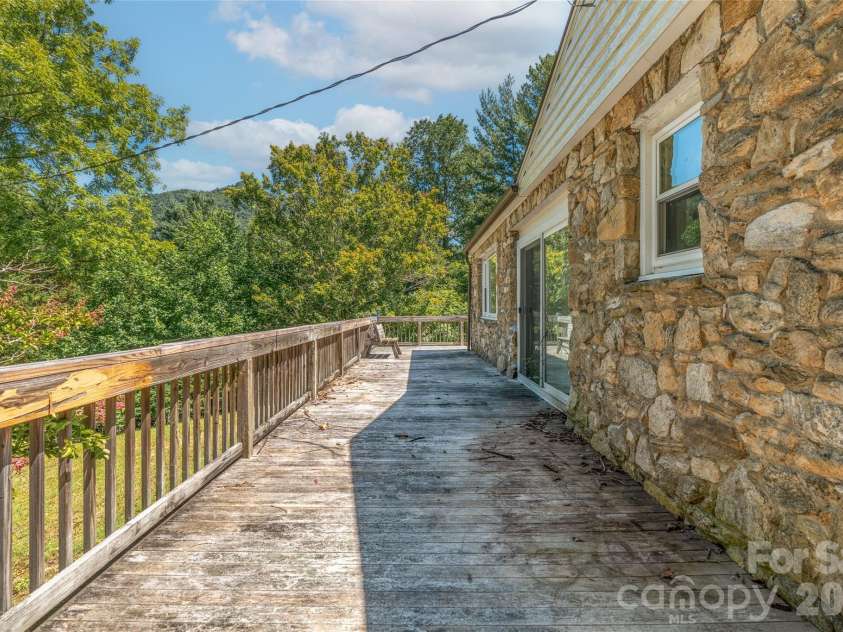 48 & 49 Cedar Mountain Road, Asheville, NC 28803.  MLS# CAR4418594, YatesRealty ID 48811. 