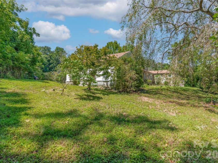 48 & 49 Cedar Mountain Road, Asheville, NC 28803.  MLS# CAR4418594, YatesRealty ID 48811. 