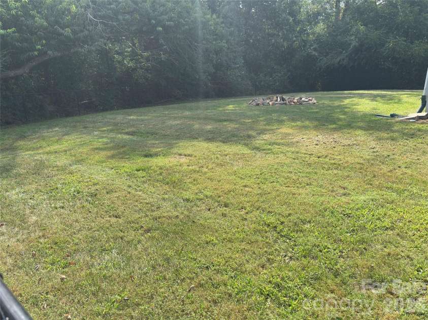 92 Salem Road, Weaverville, NC 28787.  MLS# CAR4421037, YatesRealty ID 48813. 