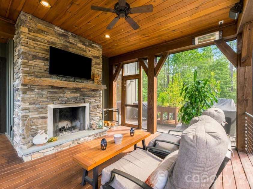 2775 Campbells Trace, Nebo, NC 28761.  MLS# CAR4421386, YatesRealty ID 48815. 