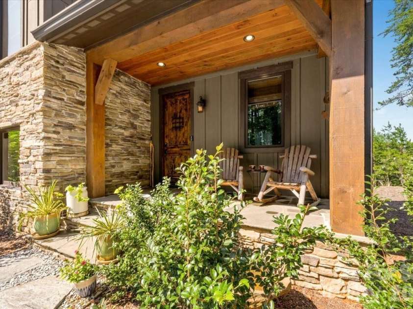 2775 Campbells Trace, Nebo, NC 28761.  MLS# CAR4421386, YatesRealty ID 48815. 