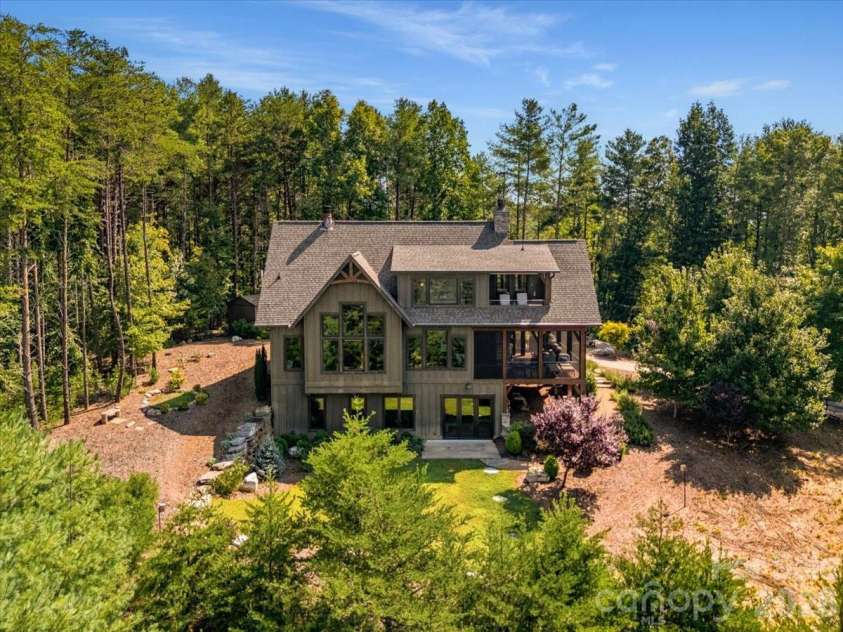 2775 Campbells Trace, Nebo, NC 28761.  MLS# CAR4421386, YatesRealty ID 48815. 