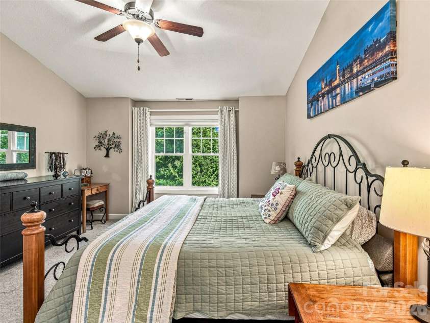 16 Jennlynn Drive, Arden, NC 28704.  MLS# CAR4390488, YatesRealty ID 48816. 