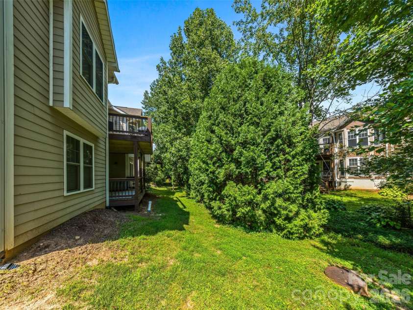 16 Jennlynn Drive, Arden, NC 28704.  MLS# CAR4390488, YatesRealty ID 48816. 
