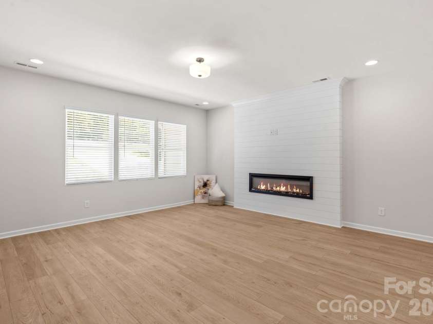 307 Sowers Ferry Road, Salisbury, NC 28144.  MLS# CAR4420794, YatesRealty ID 48817. 