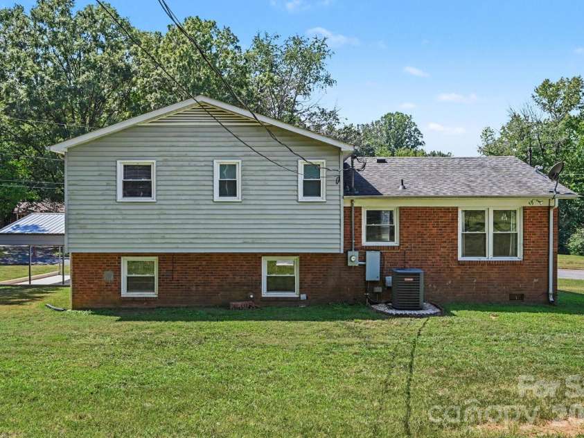398 Hillside Drive, China Grove, NC 28023.  MLS# CAR4421654, YatesRealty ID 48818. 