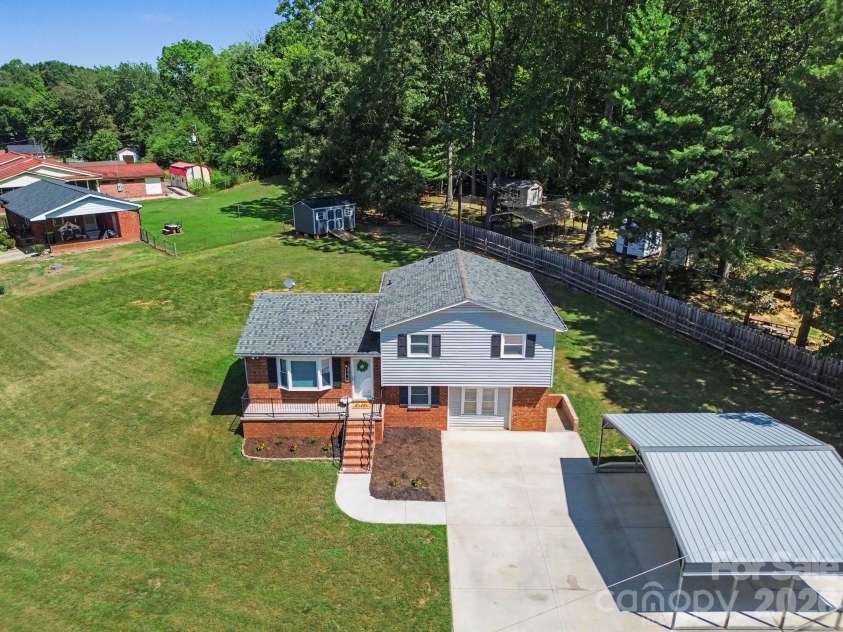 398 Hillside Drive, China Grove, NC 28023.  MLS# CAR4421654, YatesRealty ID 48818. 