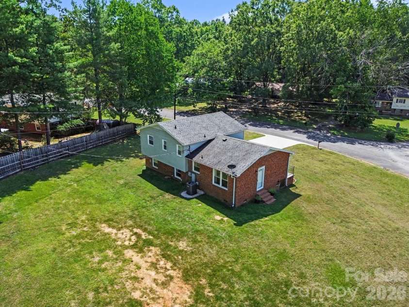 398 Hillside Drive, China Grove, NC 28023.  MLS# CAR4421654, YatesRealty ID 48818. 