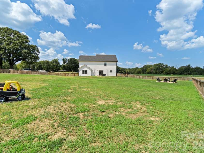 855 Wolf Pond Church Road, Pageland, SC 29728.  MLS# CAR4421565, YatesRealty ID 48819. 