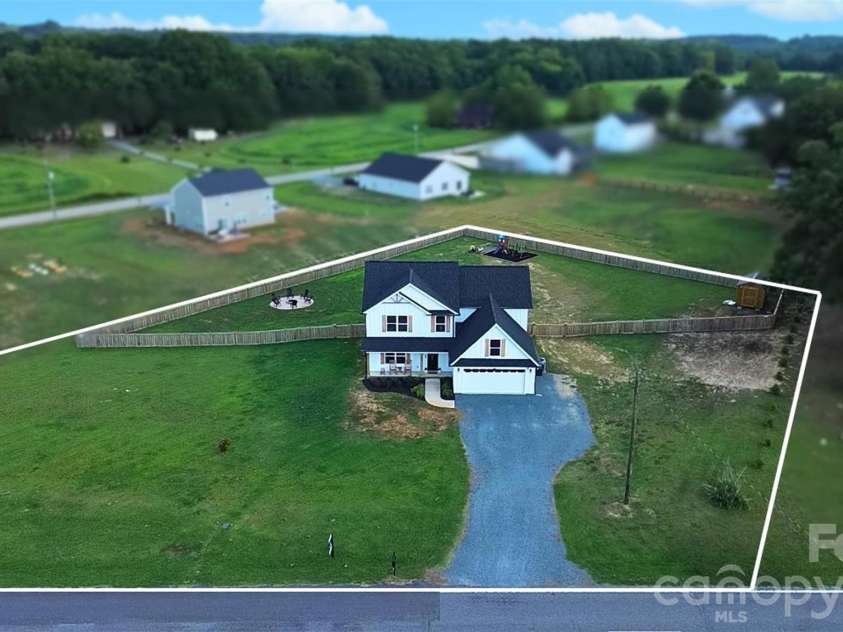 855 Wolf Pond Church Road, Pageland, SC 29728.  MLS# CAR4421565, YatesRealty ID 48819. 