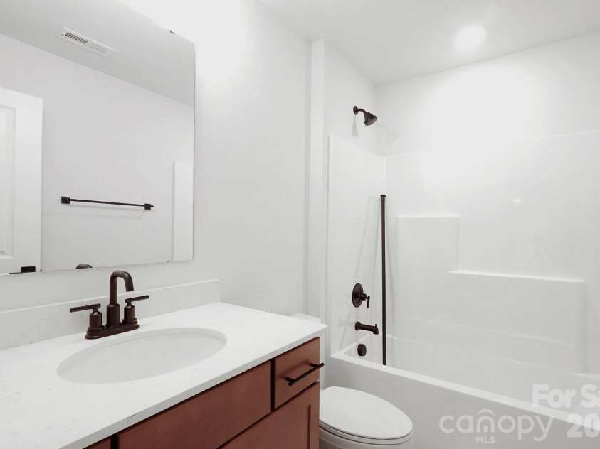 7147 Sylvan Retreat Drive, Denver, NC 28037.  MLS# CAR4359489, YatesRealty ID 4882. 