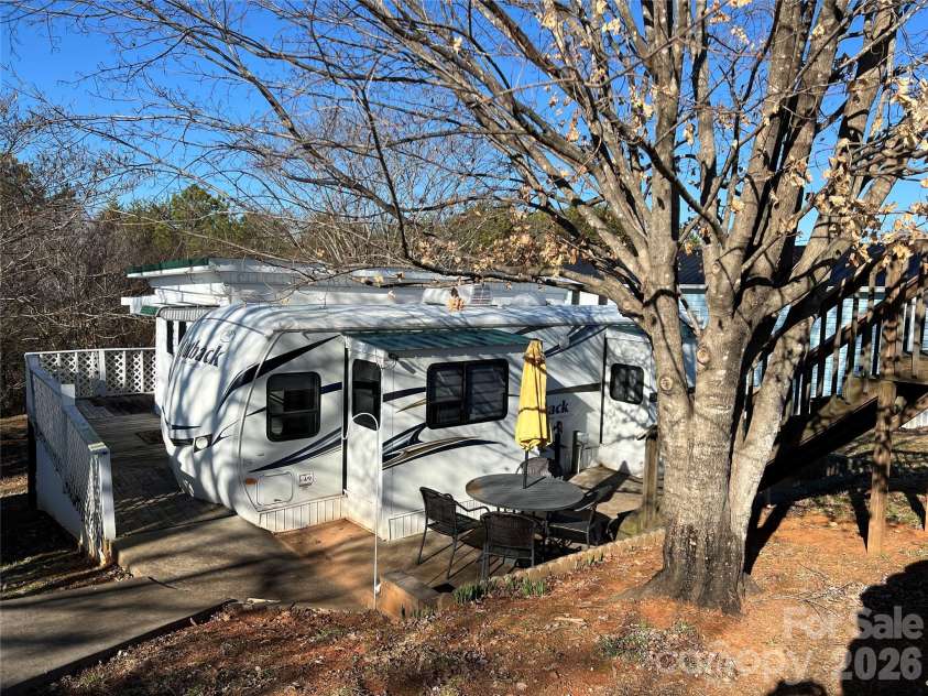 322 Mount View Lane, New London, NC 28127.  MLS# CAR4381016, YatesRealty ID 48820. 