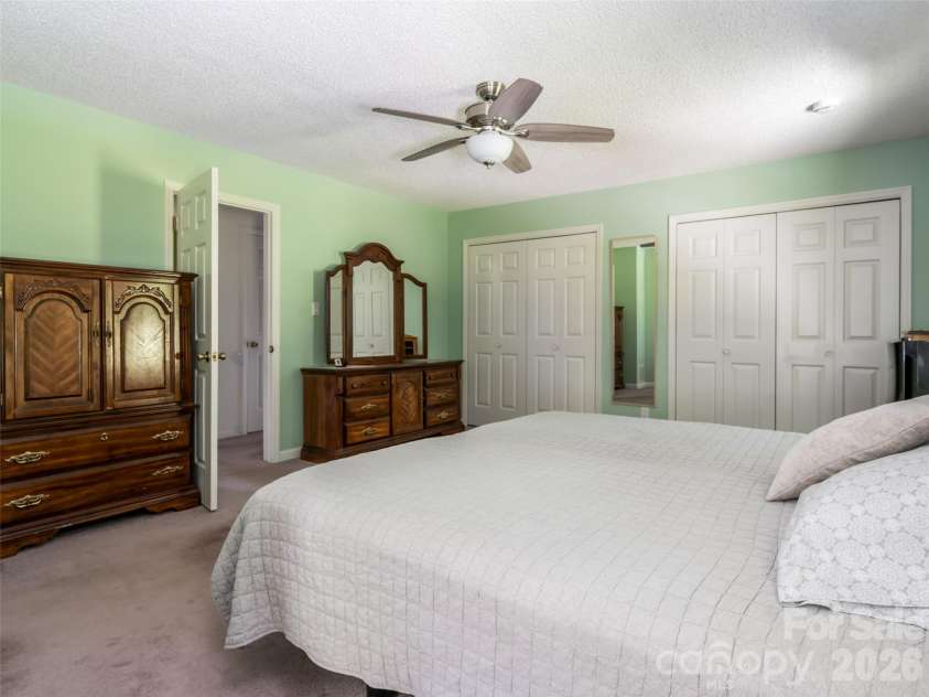 1 Morris Drive, Weaverville, NC 28787.  MLS# CAR4420756, YatesRealty ID 48822. 