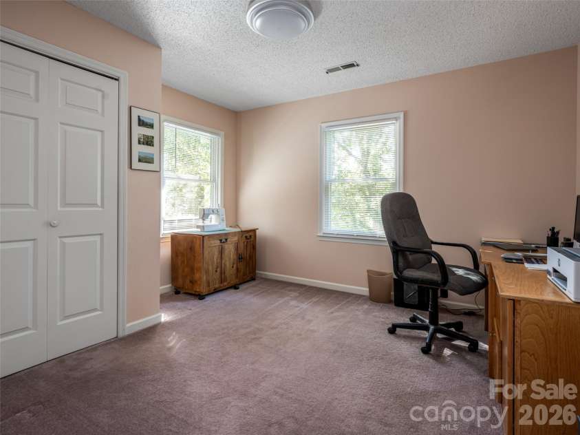 1 Morris Drive, Weaverville, NC 28787.  MLS# CAR4420756, YatesRealty ID 48822. 