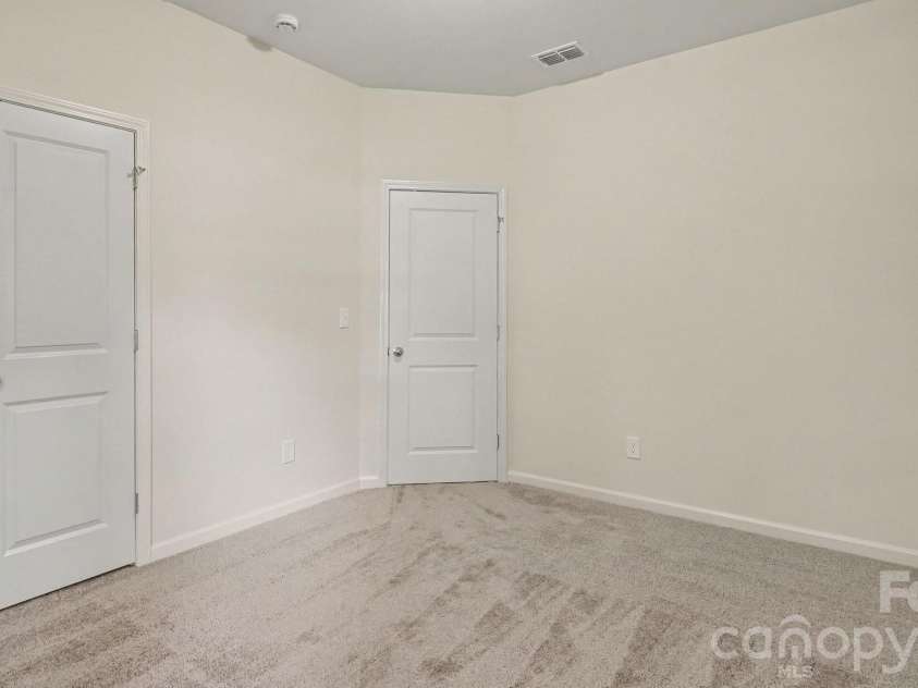 113 Little John Road, Statesville, NC 28625.  MLS# CAR4419956, YatesRealty ID 48824. 