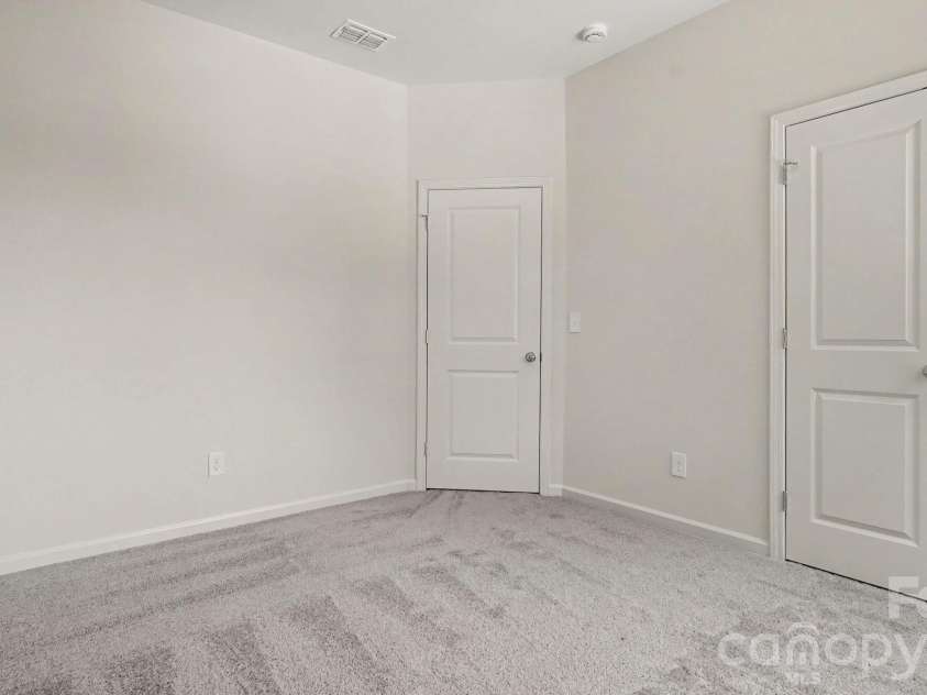 113 Little John Road, Statesville, NC 28625.  MLS# CAR4419956, YatesRealty ID 48824. 