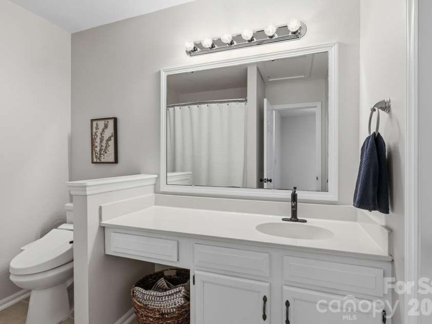 8219 Golf Ridge Drive, Charlotte, NC 28277.  MLS# CAR4420647, YatesRealty ID 48826. 