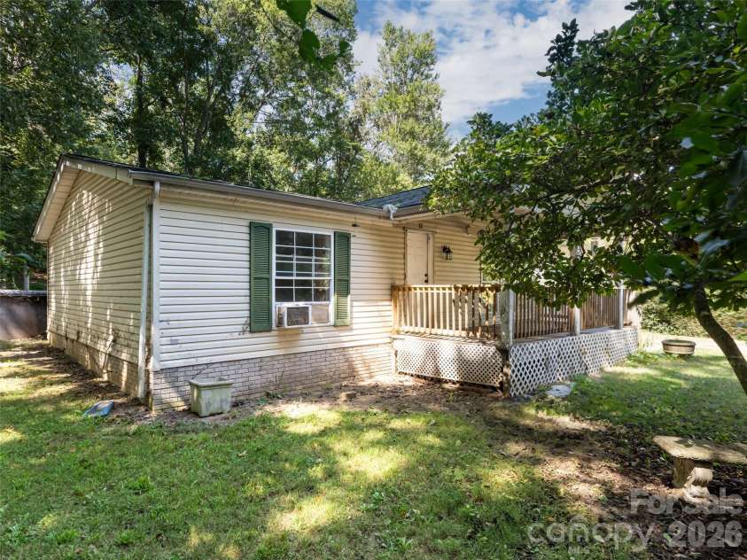 26 Audrey Lane, Asheville, NC 28806.  MLS# CAR4421510, YatesRealty ID 48827. Beautiful shade trees