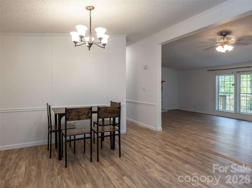 26 Audrey Lane, Asheville, NC 28806.  MLS# CAR4421510, YatesRealty ID 48827. Room for dining table