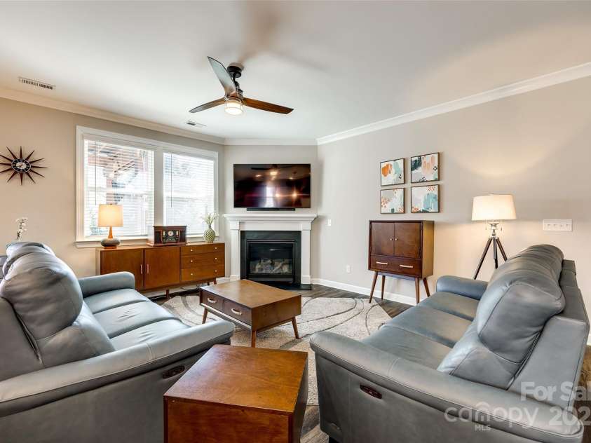 5316 Baker Lane, Clover, SC 29710.  MLS# CAR4227221, YatesRealty ID 4883. 