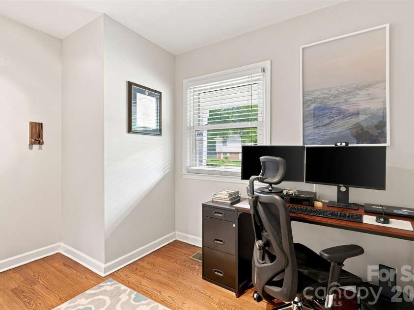 3628 Winterfield Place, Charlotte, NC 28205.  MLS# CAR4411316, YatesRealty ID 48830. 