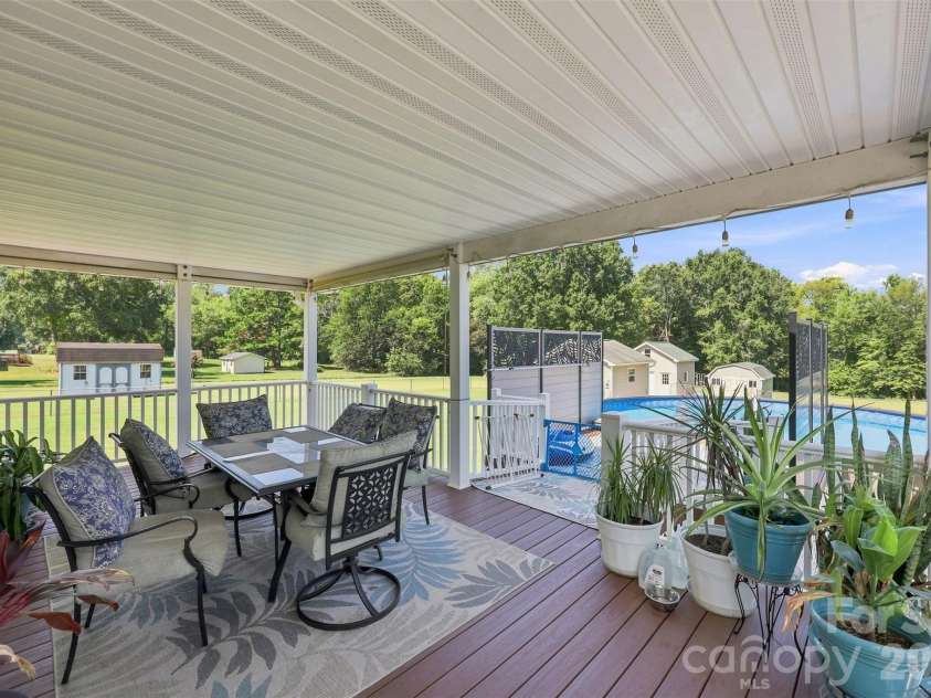 6591 Weldon Circle, Concord, NC 28027.  MLS# CAR4420105, YatesRealty ID 48831. 