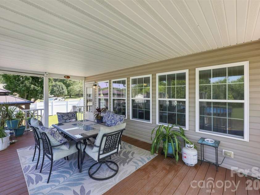 6591 Weldon Circle, Concord, NC 28027.  MLS# CAR4420105, YatesRealty ID 48831. 