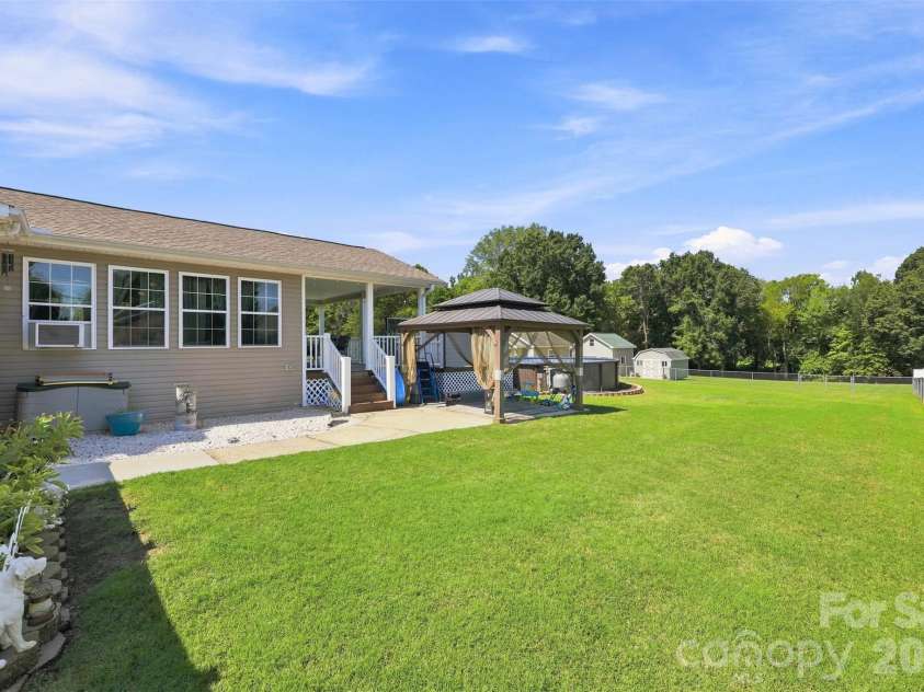 6591 Weldon Circle, Concord, NC 28027.  MLS# CAR4420105, YatesRealty ID 48831. 