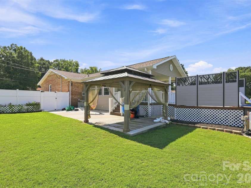 6591 Weldon Circle, Concord, NC 28027.  MLS# CAR4420105, YatesRealty ID 48831. 
