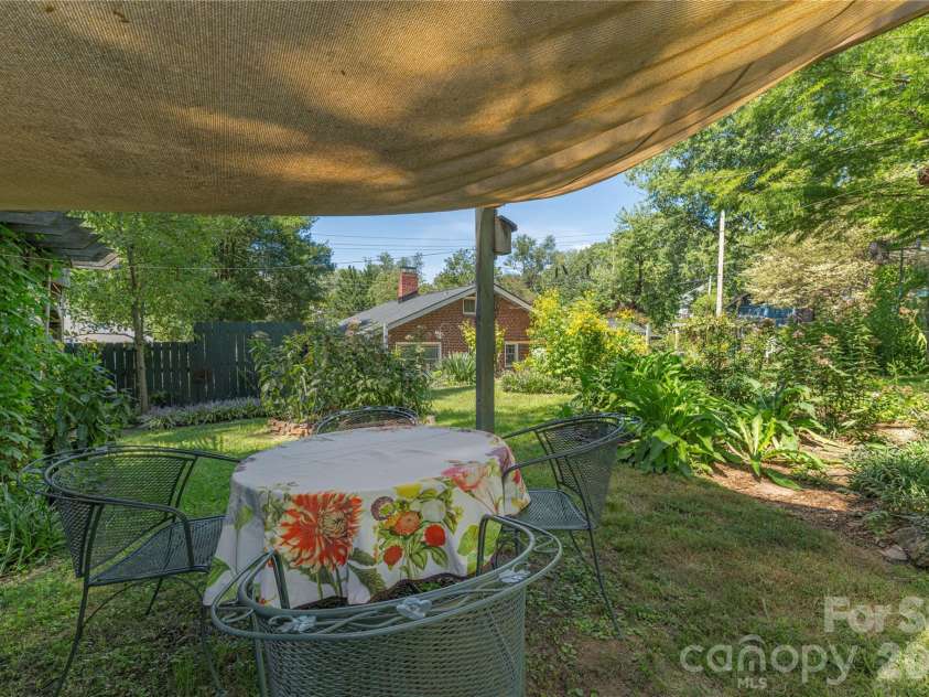 29 Hillside Street, Asheville, NC 28801.  MLS# CAR4416247, YatesRealty ID 48834. Gazebo