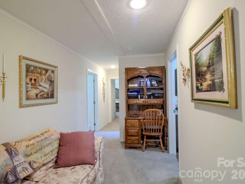 76 Patriot Drive, Waynesville, NC 28786.  MLS# CAR4418358, YatesRealty ID 48836. Hallway