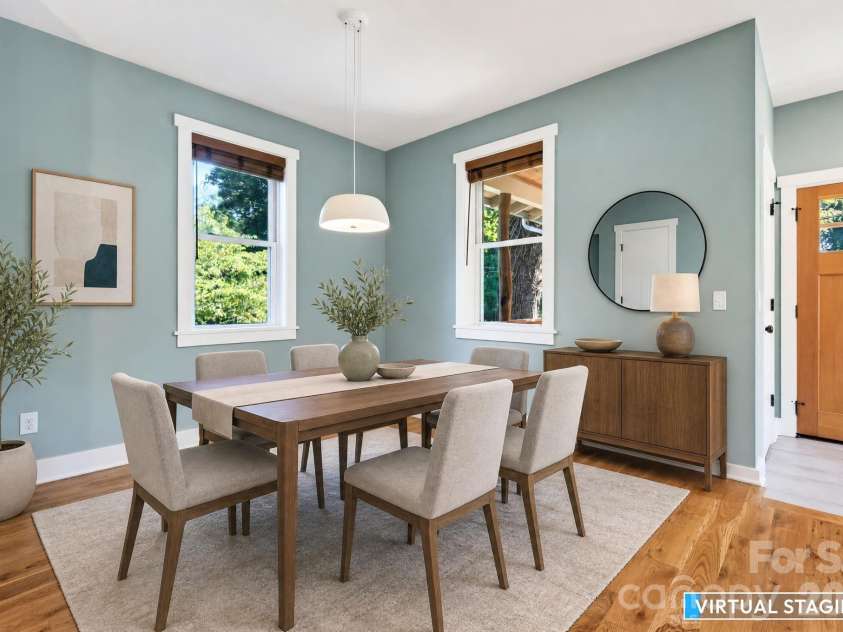 32 Florida Avenue, Asheville, NC 28806.  MLS# CAR4421230, YatesRealty ID 48838. Dining Area - Virtually Staged