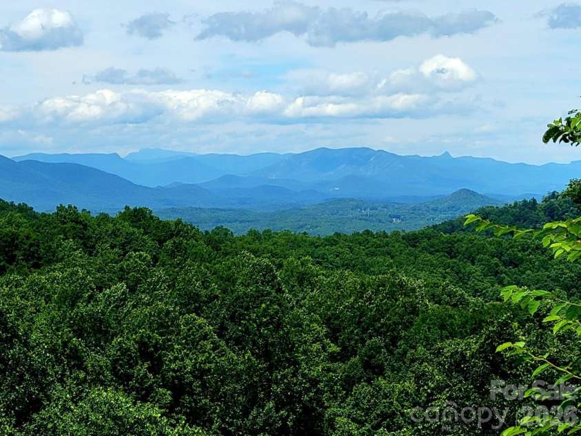 10 Camp Elliott Road, Black Mountain, NC 28711.  MLS# CAR4421451, YatesRealty ID 48839. 