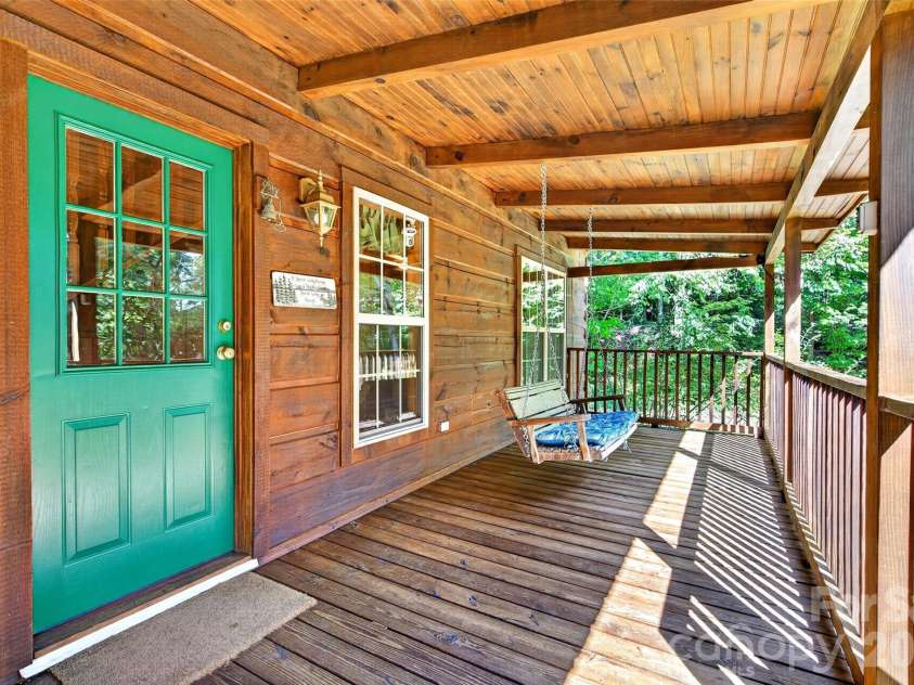 10 Camp Elliott Road, Black Mountain, NC 28711.  MLS# CAR4421451, YatesRealty ID 48839. 