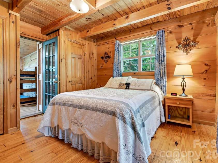 10 Camp Elliott Road, Black Mountain, NC 28711.  MLS# CAR4421451, YatesRealty ID 48839. 
