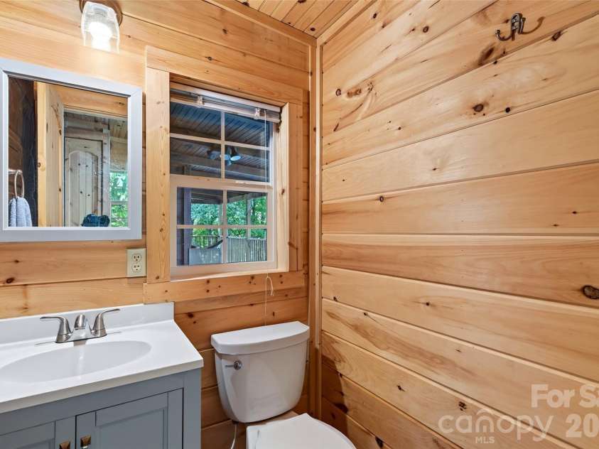 10 Camp Elliott Road, Black Mountain, NC 28711.  MLS# CAR4421451, YatesRealty ID 48839. 