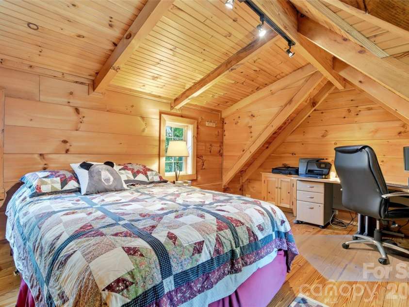 10 Camp Elliott Road, Black Mountain, NC 28711.  MLS# CAR4421451, YatesRealty ID 48839. 