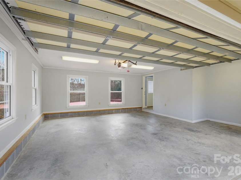 917 Zeline Avenue, Valdese, NC 28690.  MLS# CAR4355364, YatesRealty ID 4884. 