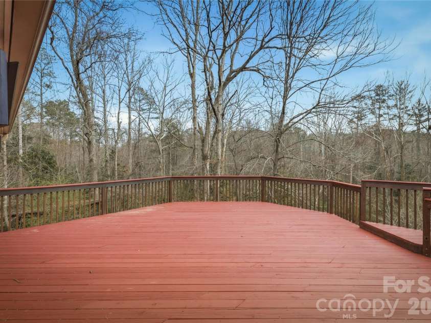 917 Zeline Avenue, Valdese, NC 28690.  MLS# CAR4355364, YatesRealty ID 4884. 