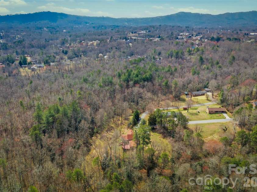 917 Zeline Avenue, Valdese, NC 28690.  MLS# CAR4355364, YatesRealty ID 4884. 
