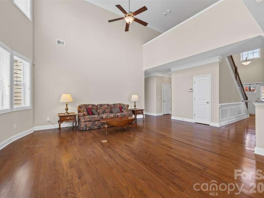 1053 Jack Pine Road, Lake Wylie, SC 29710.  MLS# CAR4420100, YatesRealty ID 48840. More Greatroom