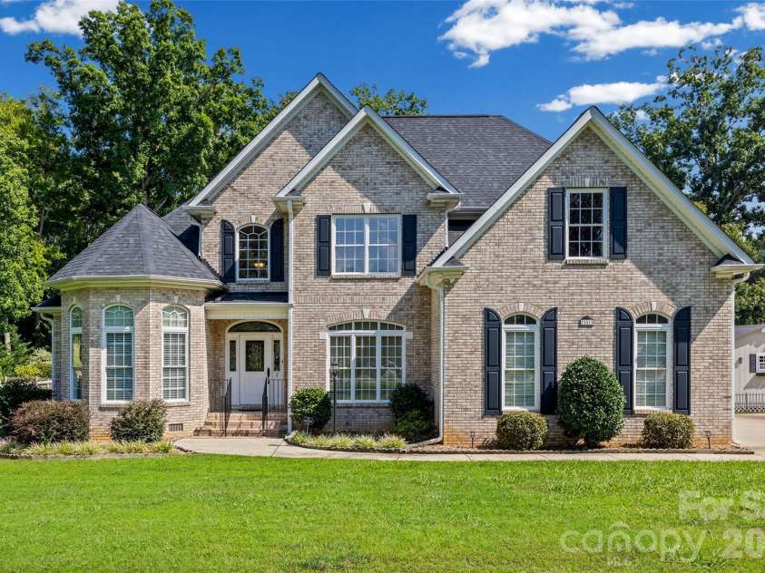 201 Bald Cypress Drive, Clover, SC 29710.  MLS# CAR4421059, YatesRealty ID 48841. 