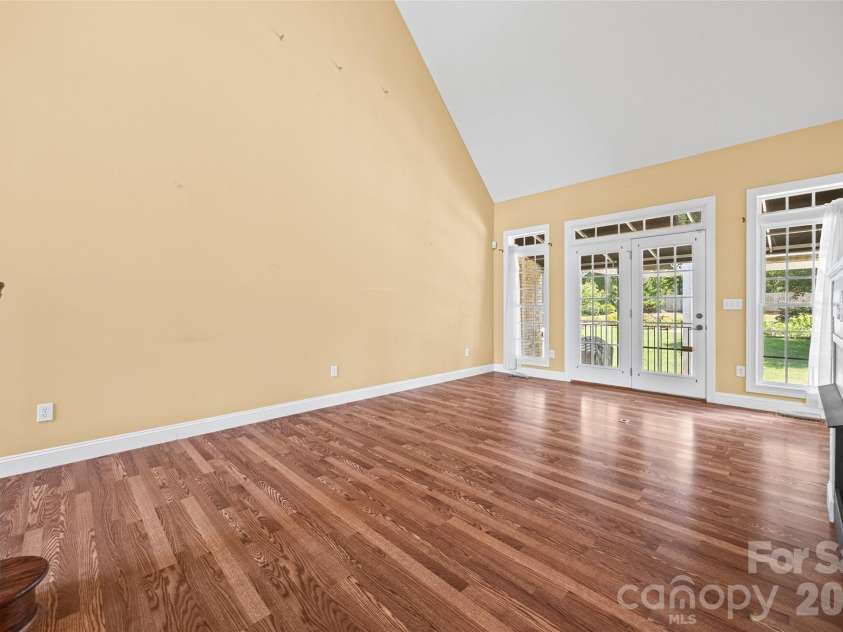 201 Bald Cypress Drive, Clover, SC 29710.  MLS# CAR4421059, YatesRealty ID 48841. 