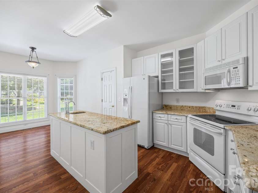 201 Bald Cypress Drive, Clover, SC 29710.  MLS# CAR4421059, YatesRealty ID 48841. 