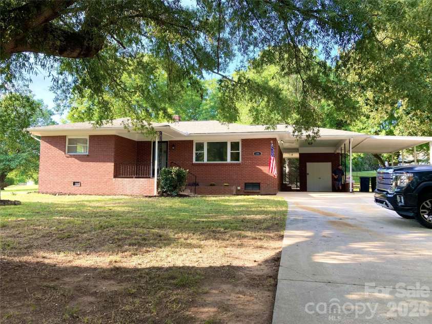 106 Hawkinstown Road, Salisbury, NC 28144.  MLS# CAR4421513, YatesRealty ID 48842. 